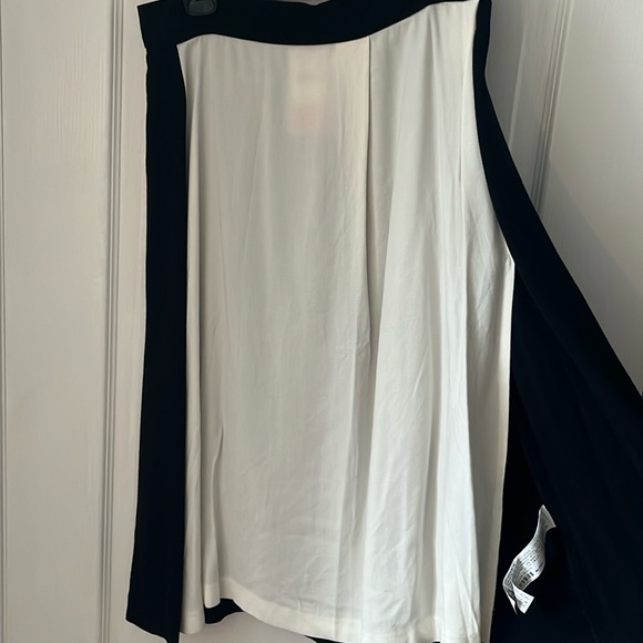 ZARA Black and White Midi Skirt with slit SIZE L - Picture 2 of 3
